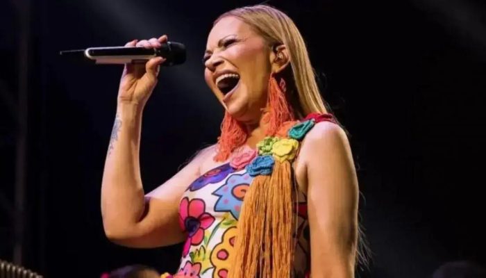 Solange Almeida é a artista feminina mais contratada no São João na Bahia