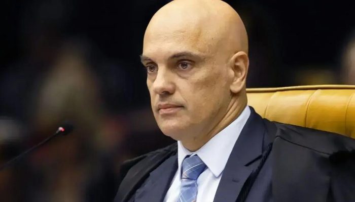 STF ouve advogados de Bolsonaro por suposta obstrução de investigação