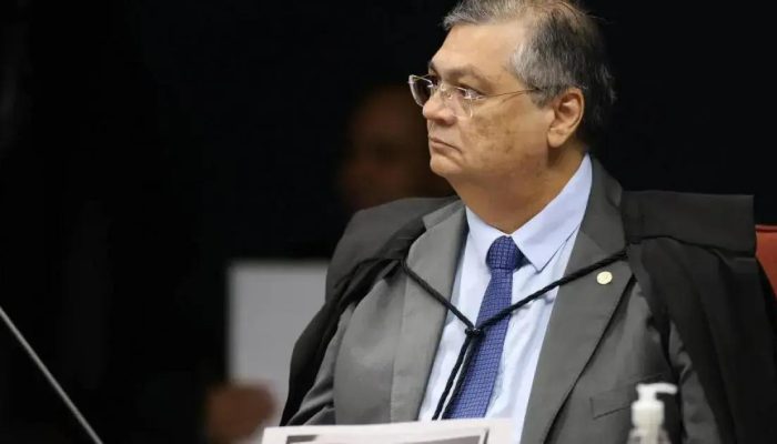 Suspeita de Jogo Casado Entre Governo e STF Requer Atenção de Líderes