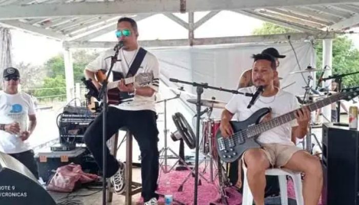 Tarde musical no CRNE lota espaço e anima comunidade em Itarantim