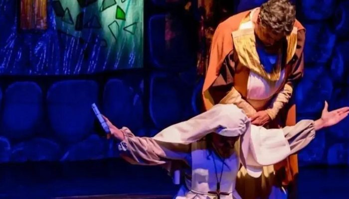 Teatro inspirado em Chico Xavier estreia em Salvador neste mês de agosto