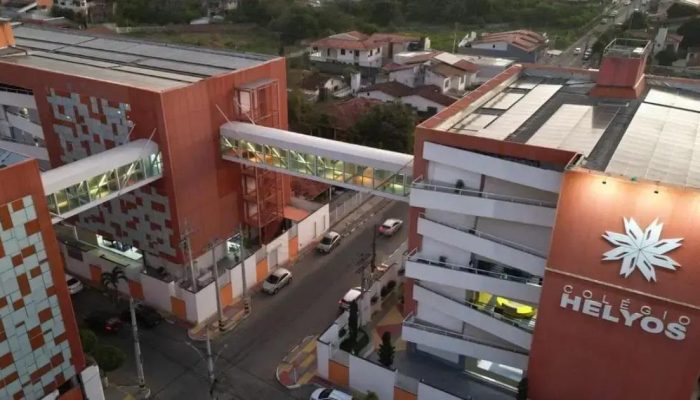 TJ-BA suspende demolição das passarelas do Colégio Helyos em Feira de Santana