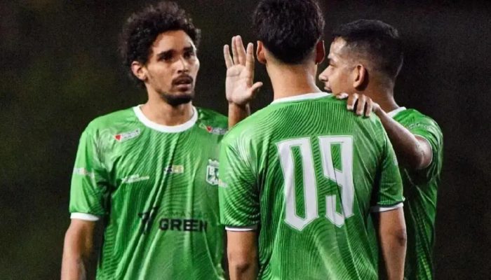 Torcedores da TV Green proferem gritos racistas em jogo da Copa Imprensa