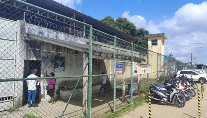 Três detentos fogem do Conjunto Penal de Feira de Santana nesta terça-feira