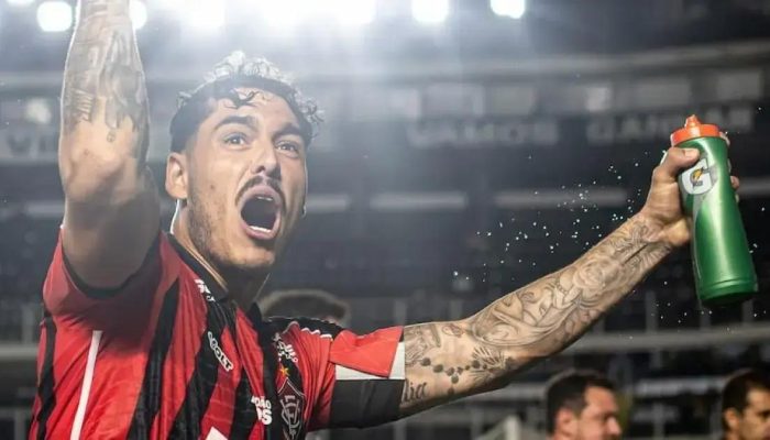 Vitória busca quebrar tabus contra Corinthians após feito histórico no Santos