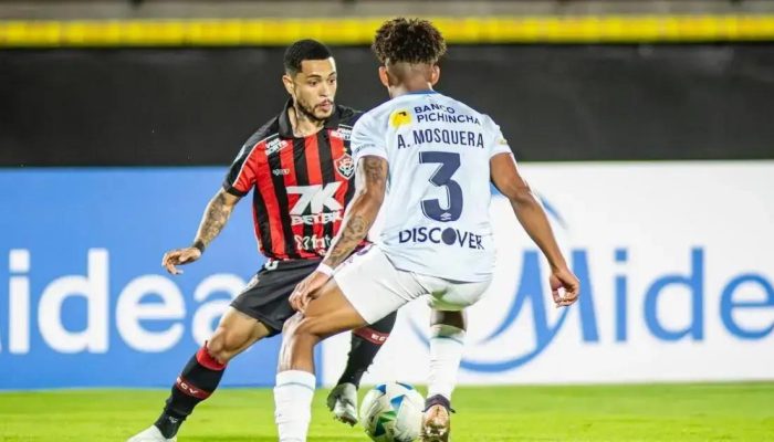 Vitória se despede da Sul-Americana após derrota para o Santos