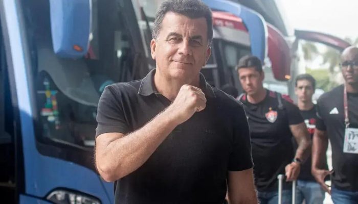 Vitória se tornará SAF até 2027, afirma Fábio Mota