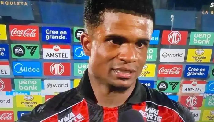 Vitória supera Cerro Largo com gol de Claudinho na Sul-Americana